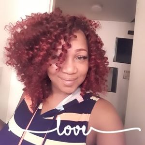 Meet your Posher, Roslynne